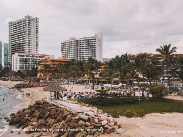 Realtors Vallarta Realtors Puerto Vallarta Realtors Realtors Mexico Real Estate Inmobiliaria Realtor Vallarta Realtor Puerto Vallarta Bienes Raices Mexico Regions Regiones Vallarta Hotel Zone 3